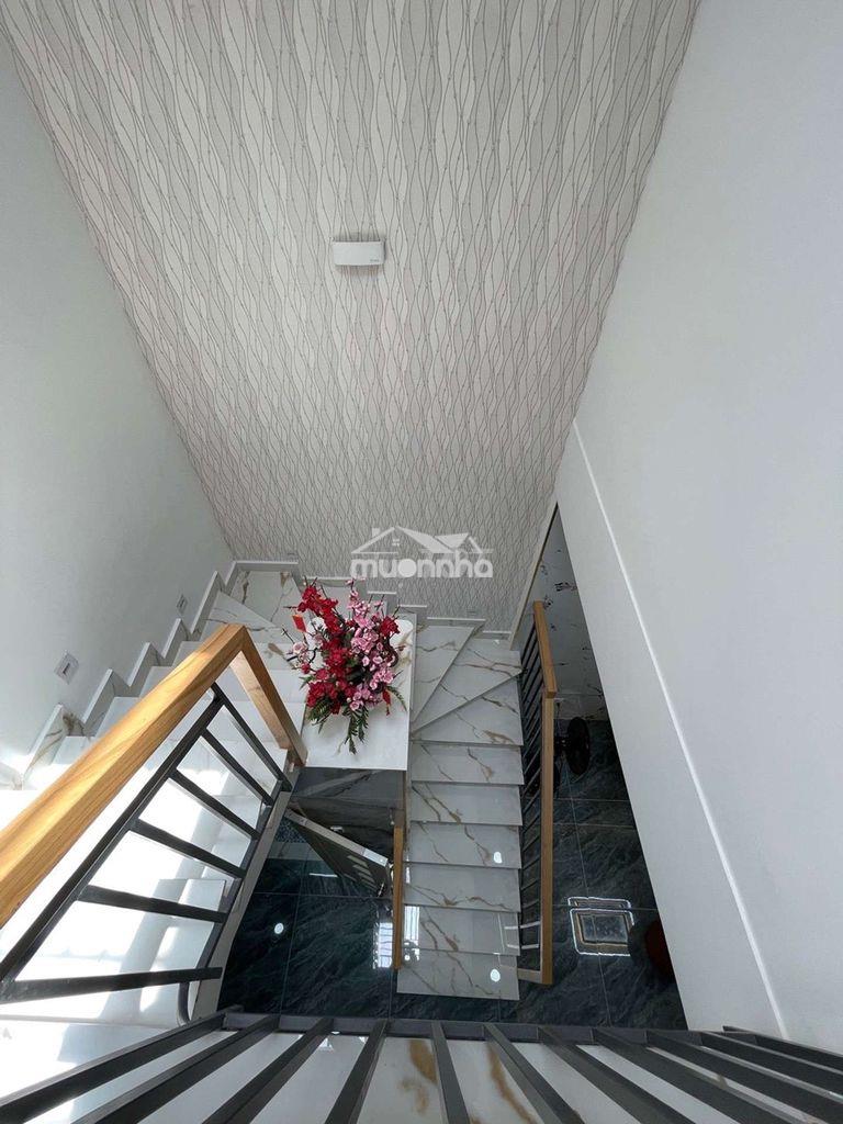 Nhà đẹp 2 tầng gần lotte mart - 42m² - nhỉnh 4 tỷ  - 3