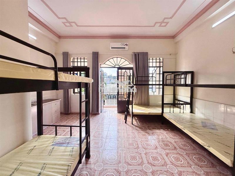 Ktx nữ ban công – trung mỹ tây, q.12 | bao hết chi phí