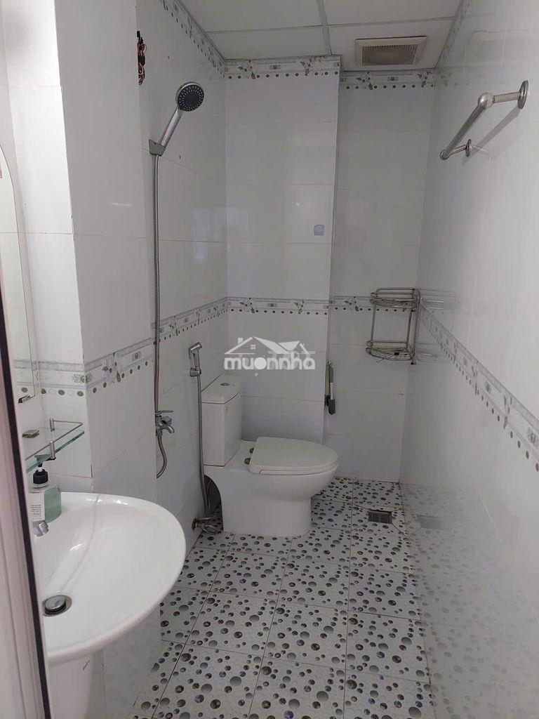 Cho thuê phòng khép kín - 35m2 -cửa sổ rộng thoáng mát giá 5,5tr/tháng - Ảnh 2