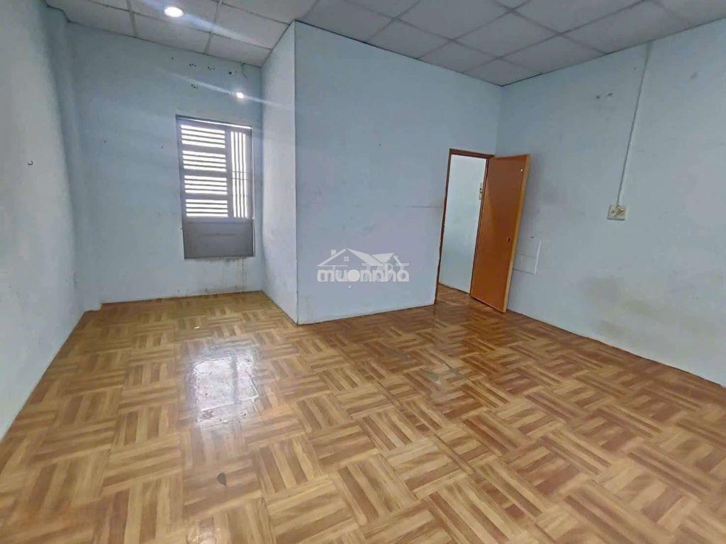 Nhà mặt tiền đường mua bán đường xe tải  - Ảnh 4
