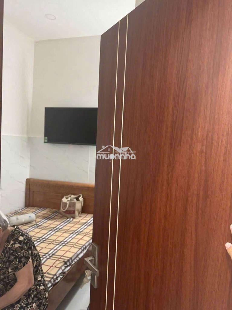 Cho thuê nhà 4pn 4x25m mặt tiền hẻm xe hơi huỳnh tấn phát quận 7 - 4
