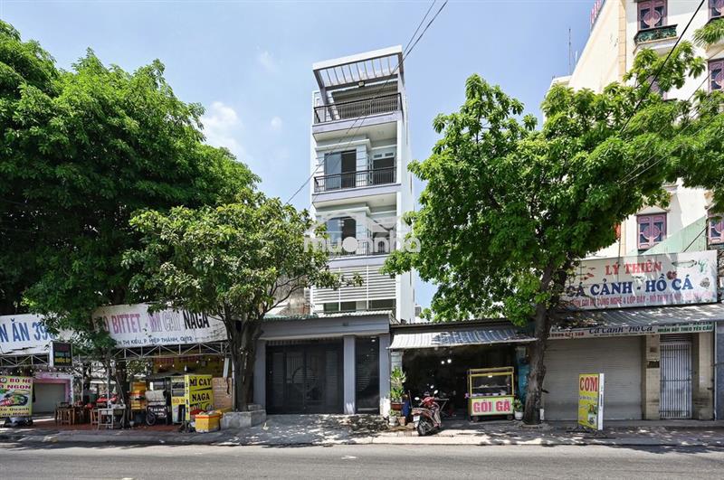 Cho thuê nhà mặt tiền kinh doanh  vừa làm văn phòng – vị trí đắc địa