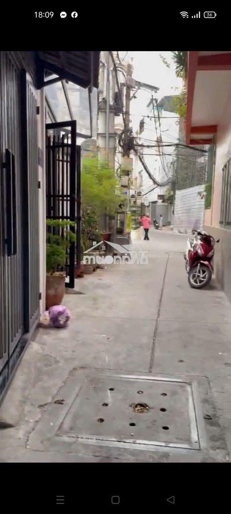 Cho thuê nhà mới hẻm xe hơi,phan văn trị p11 bt,2pn,3wc,giá 9.5tr - 2