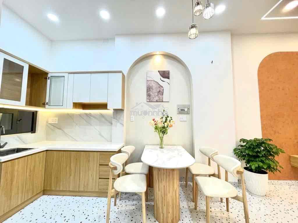 Siêu phẩm nhà 2 tầng 50m2 (4.5m x 11m) - sát hẻm xe hơi bùi đình túy - Ảnh 2