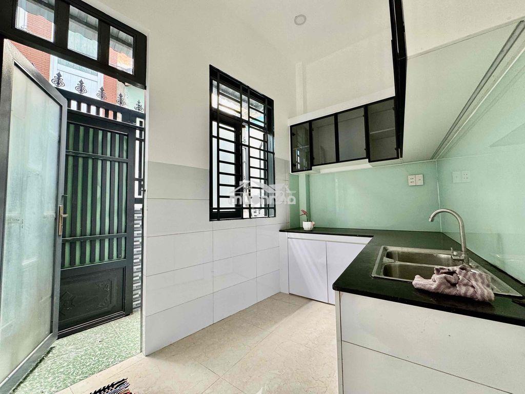 Bán nhà 336/ nguyễn văn luông quận 6 - 4 pn - 4 tỷ nhỉnh - 3