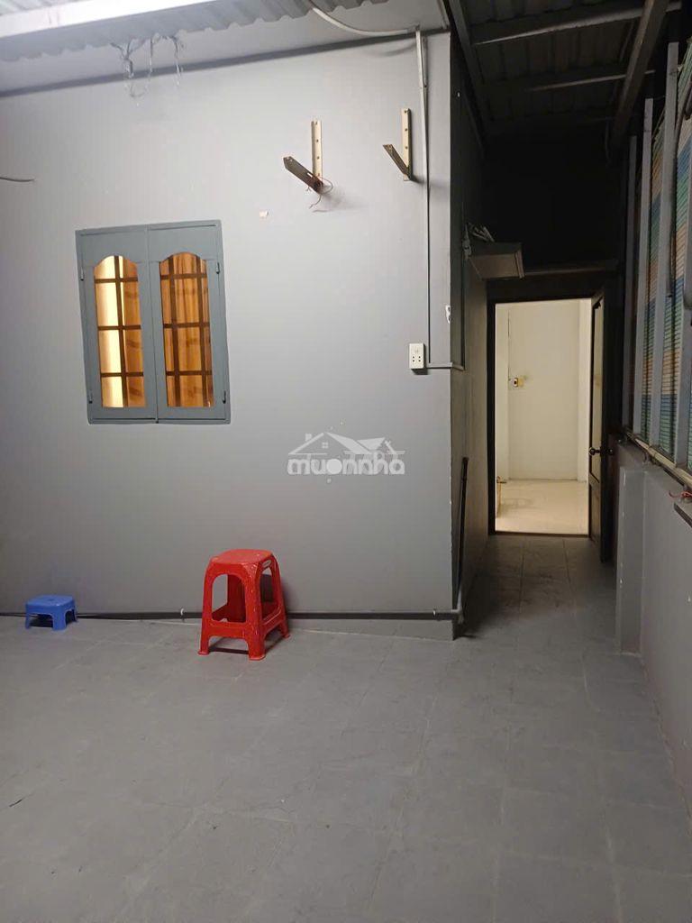 Nhà nguyên căn 1 sẹc q11 sạch sẽ y hình hẻm thông 4m, 3 p. ngủ, 4.3x12 - Ảnh 3