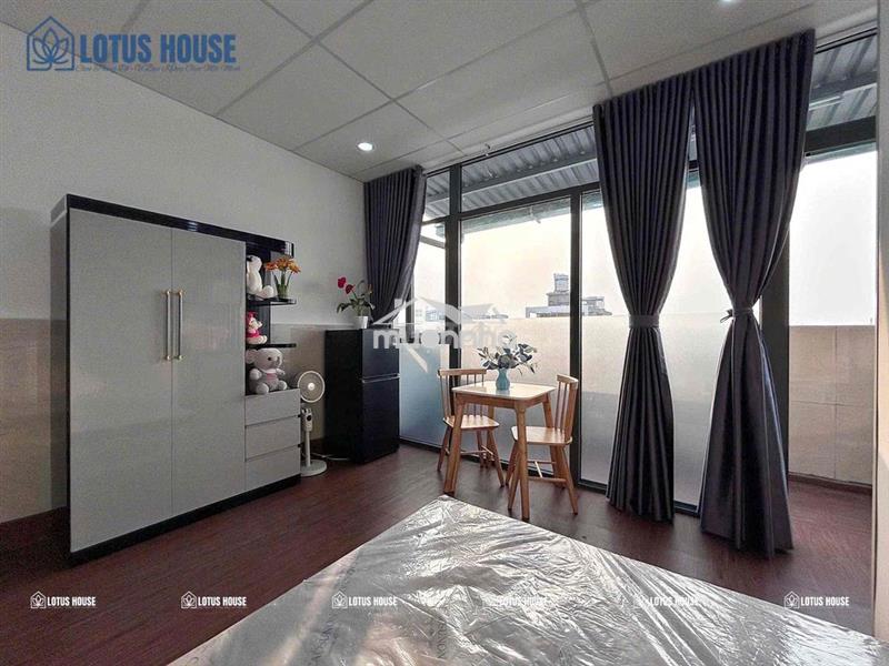 Studio siêu đẹp - full nội thất - ban công