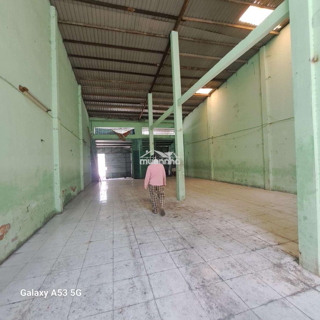 Kho gò xoài 200m2 giá 16 triệu - 2