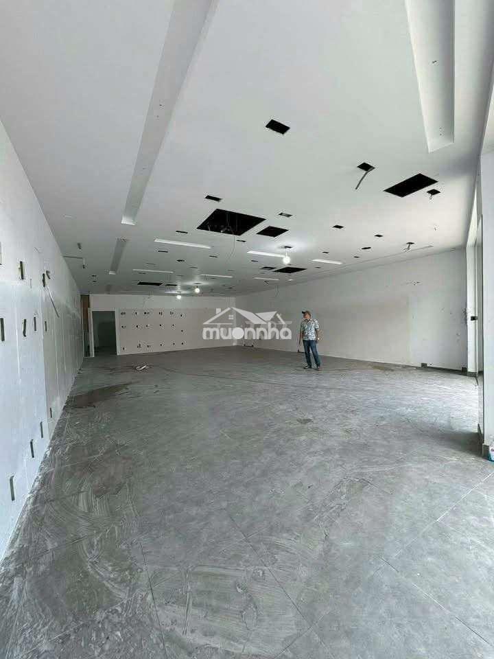 Mặt bằng đep như hình ảnh vào kinh doanh  - 2