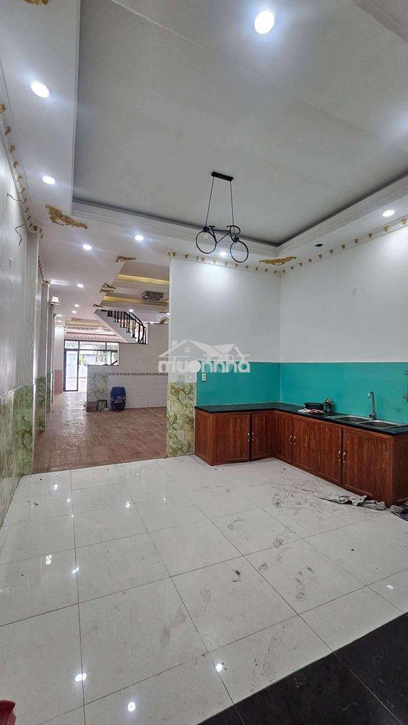 Nhà lầu mặt tiền buôn 2 bà trưng - 3
