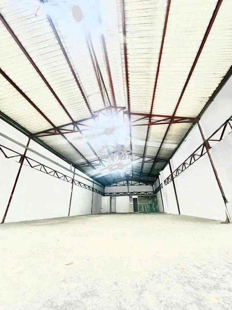 Kho xưởng mặt tiền lê lâm [8m x 18m] trống suốt chính chủ giá tốt