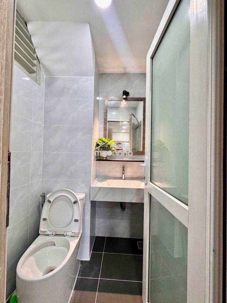 Bán gấp căn hộ phan văn trị,2pn,2wc,sổ hồng,thang máy - Ảnh 3