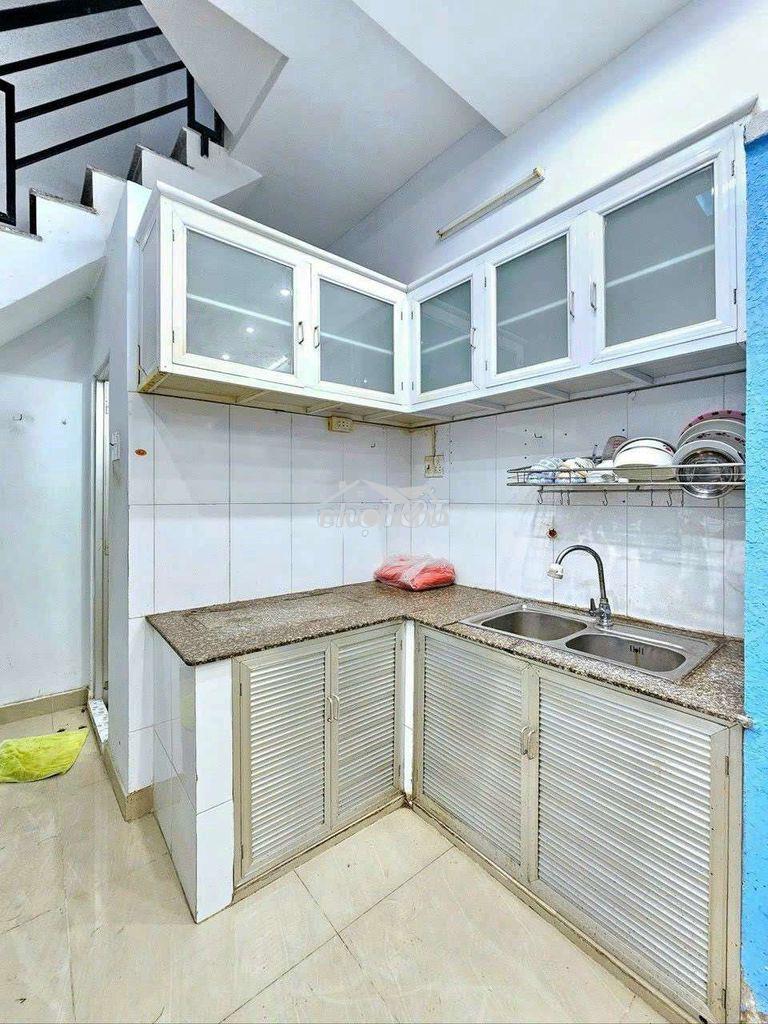 Cho thuê nhà sát hẻm xe hơi giá rẻ - Ảnh 3
