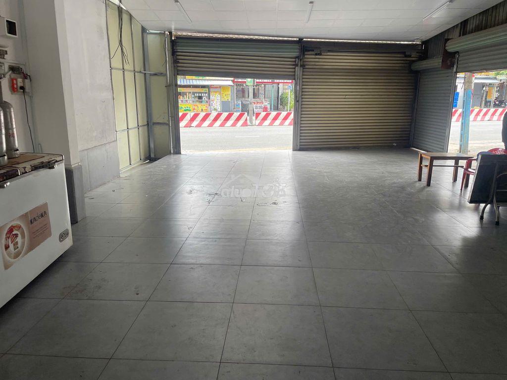 Cho thuê mb gốc , 7 x 14m, giá 10tr/ tháng - 2