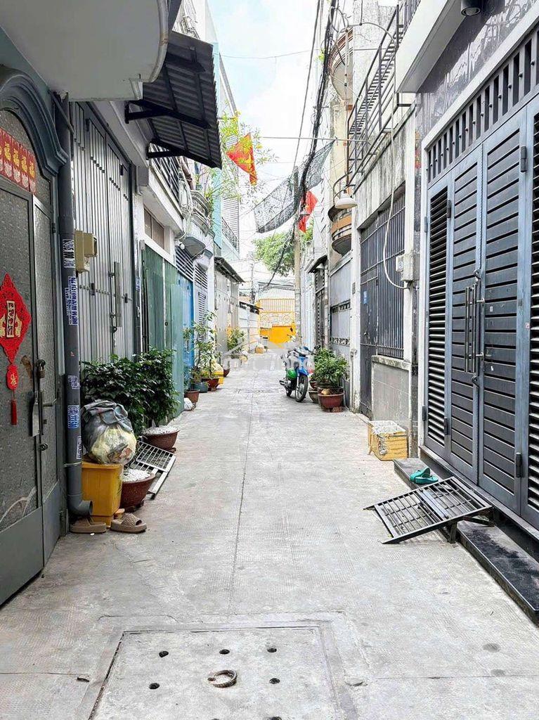Bán nhà 2 tầng phạm văn chiêu - 33m² hxh - nhỉnh 4 tỷ 