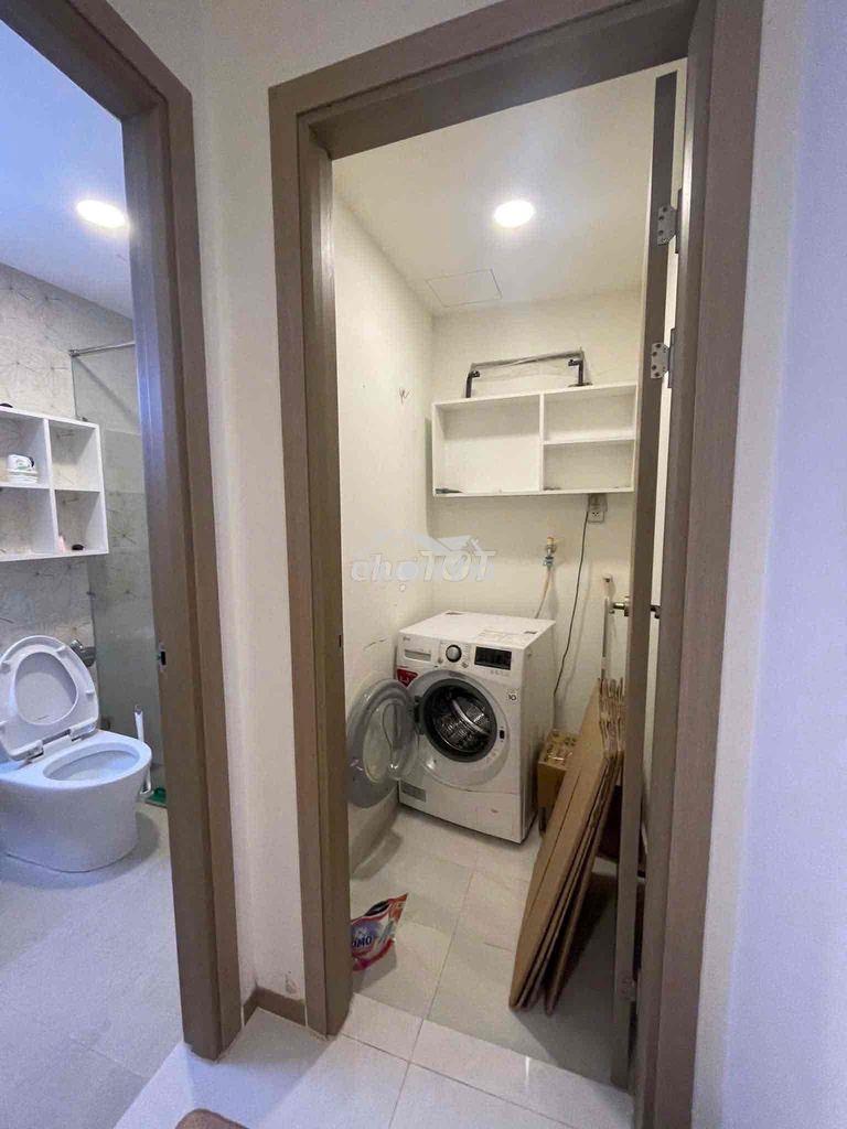 Chính chủ cho thuê căn hộ 2pn 85m2 giáp quận 1. giảm 1tr/th - 4