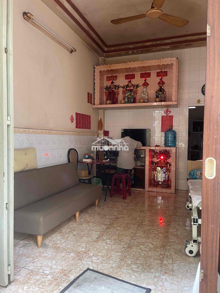 Cho thuê nhà nguyên căn 13tr cách hẻm xe hơi 4căn (5 phòng+ 2wc +1 sân - 2