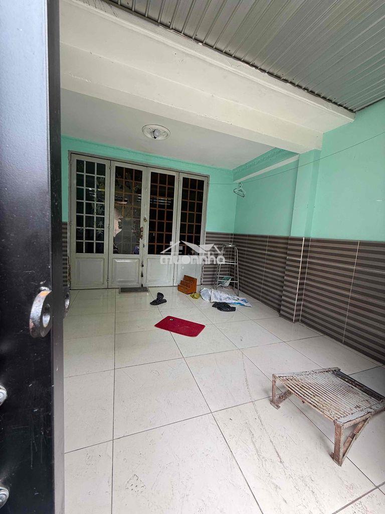 Cho thuê nhà nguyên căn tx 25 q12 dt 90m 2p ngu giá 5tr3