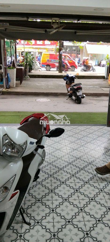 Cho thuê shopouse mặt tiền hương lộ 3 giá 18tr