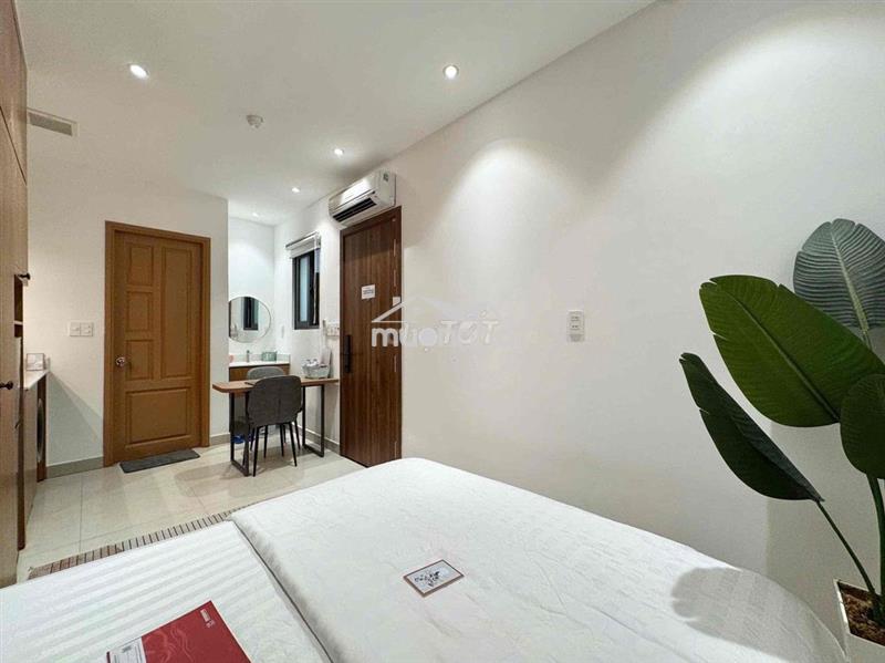 Trống 1 phòng ngủ - full nội thất - bancol - ngay công thương