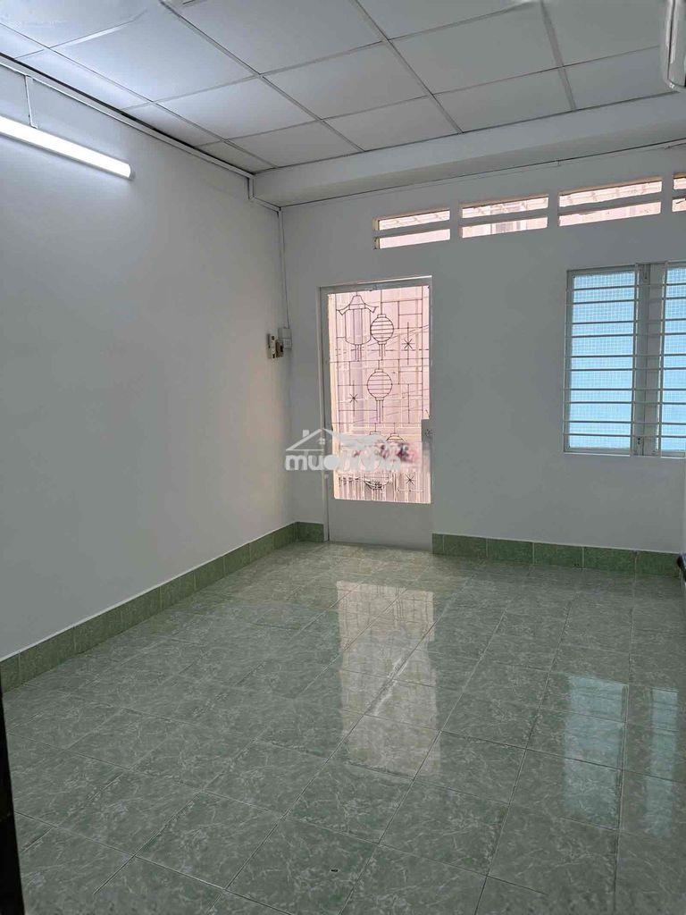 Nguyên căn khu ẩm thực phan xích long, 2pn 2wc 1 trệt 1 lầu - Ảnh 4
