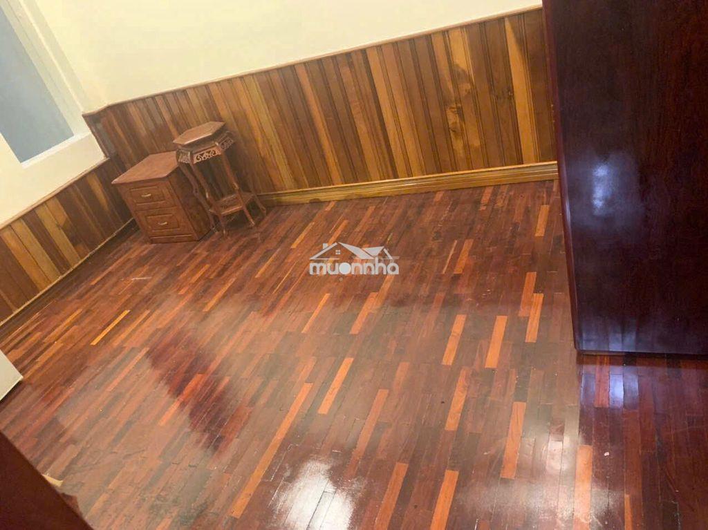 Cho thuê nhà 36/25 nguyễn gia trí - 1 trệt 4 lầu - giá chỉ 4x triệu - 4