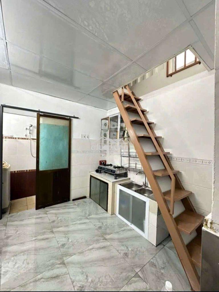 Nhà 60m2. 3pn 2wc. chỉ 6 tr. ngay q3 