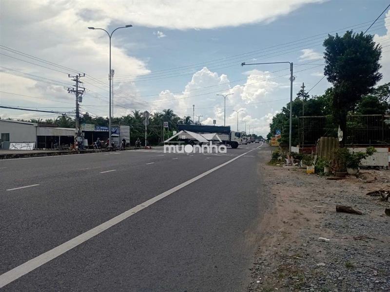 Bán đất mt quốc lộ 1a, p2, thị xã.cai lậy, tiền giang, 4200m
