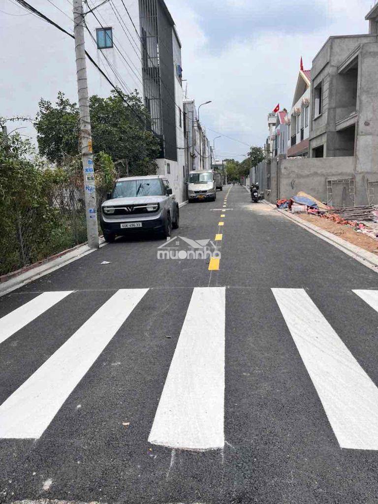 Cho thuê ở ngay nhà huỳnh thị na 2 phút qua trần quang cơ q12