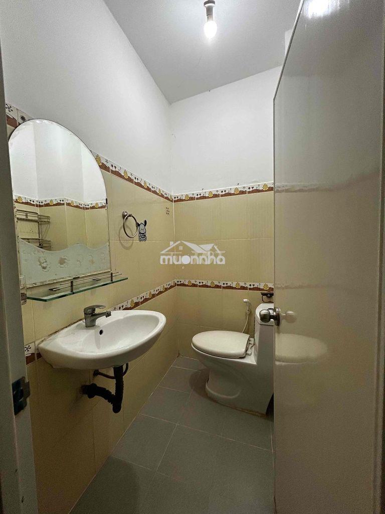 Nhà rộng hxh trần xuân soạn 2 lầu 2pn2wc - Ảnh 4