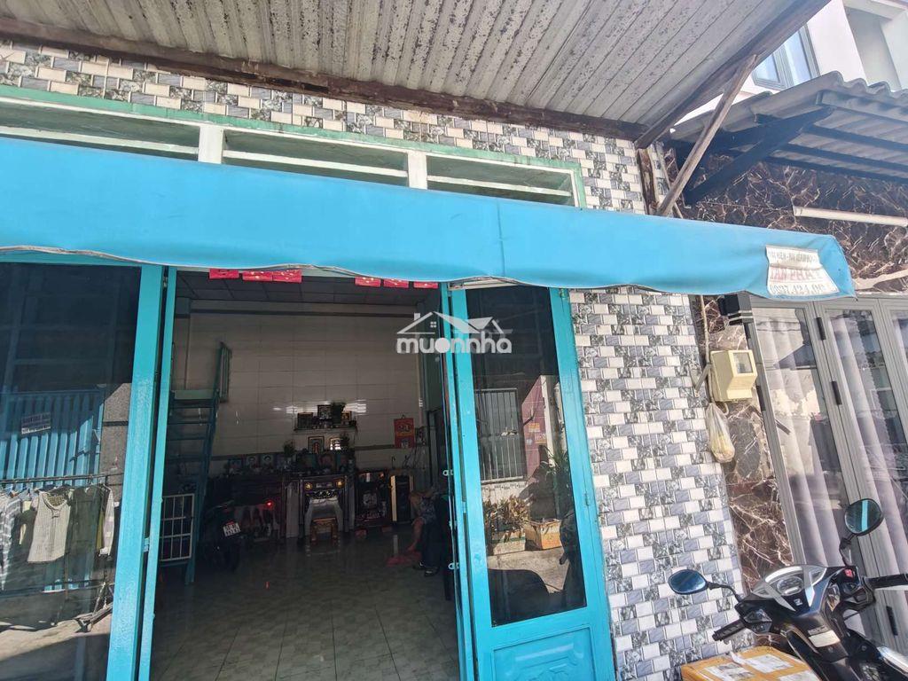 Bán nhà chính chủ sổ hồng riêng ngay chợ hóc môn đường trưng nữ vương  - 2