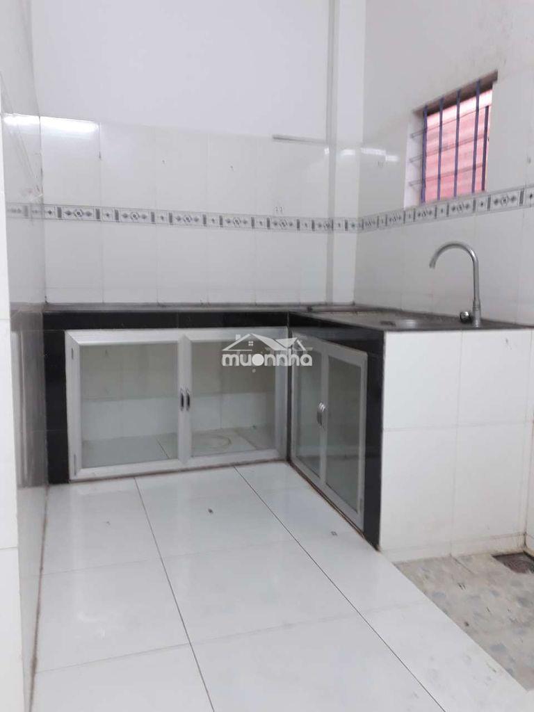 Cho thuê nhà 225 lê văn quới - 8trieu- 4pn - 2 tầng - hẻm xh - 3
