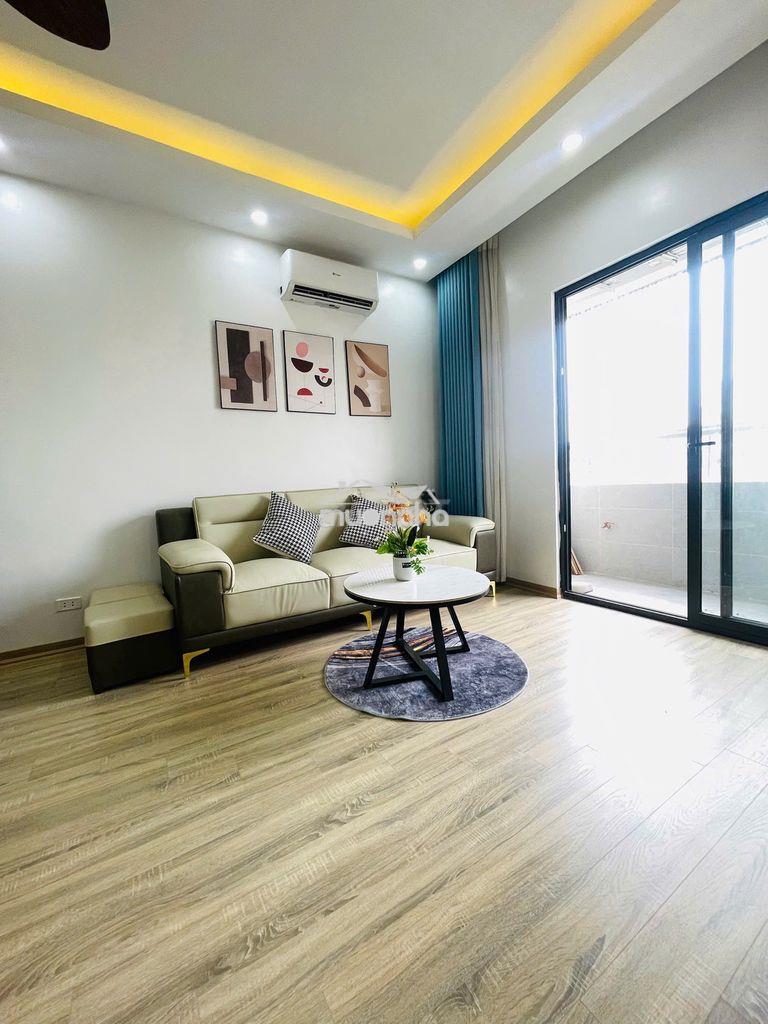 Chủ nhà chuyển xuống mặt đất cần bán căn 3 phòng ngủ cao cấp