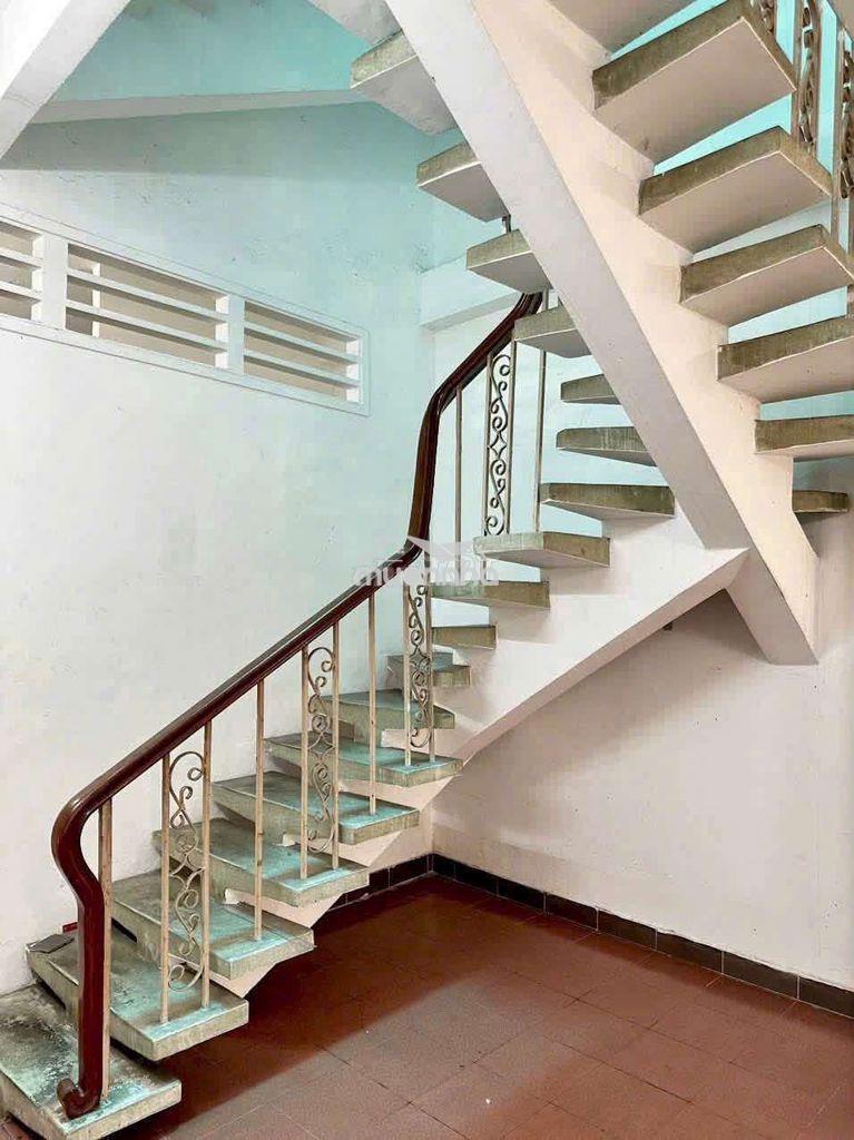 Cho thuê nhà nguyên căn.đường huỳnh văn bánh, phường 17.quận phú nhuận - Ảnh 4
