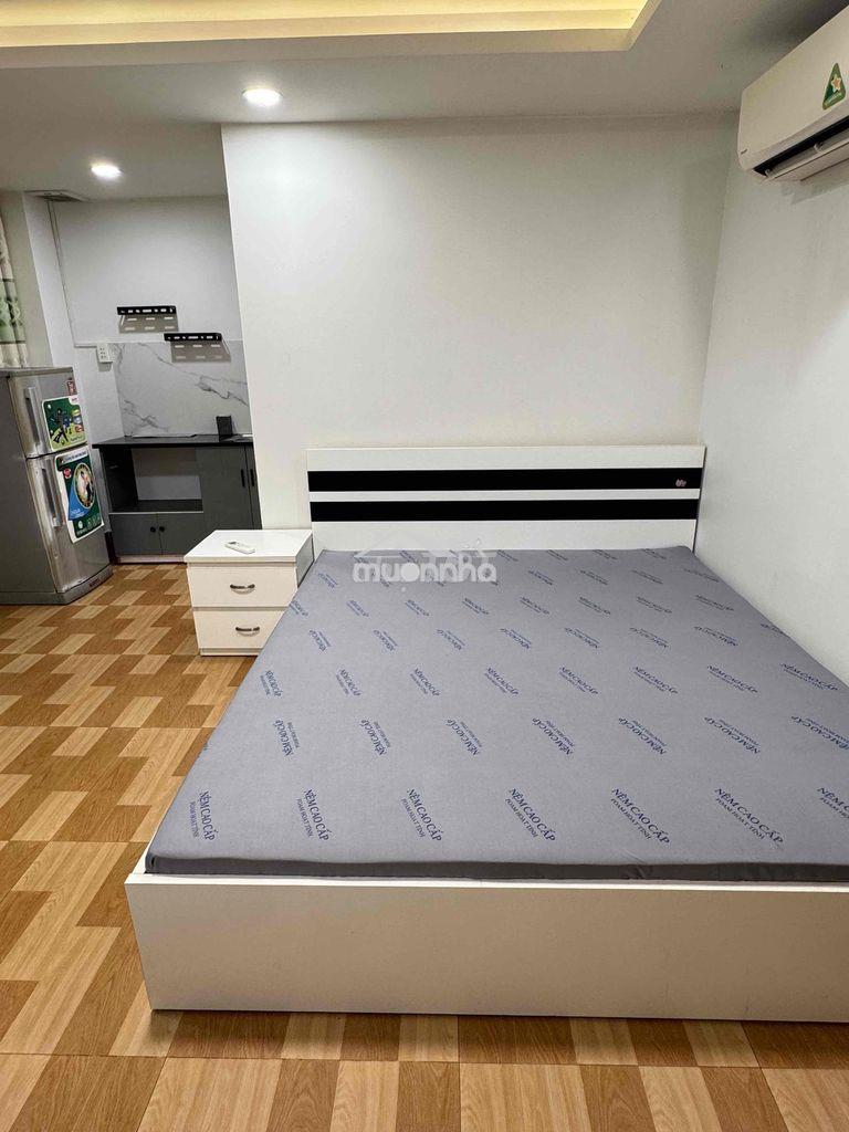 Phòng full nt - thang máy - Ảnh 4