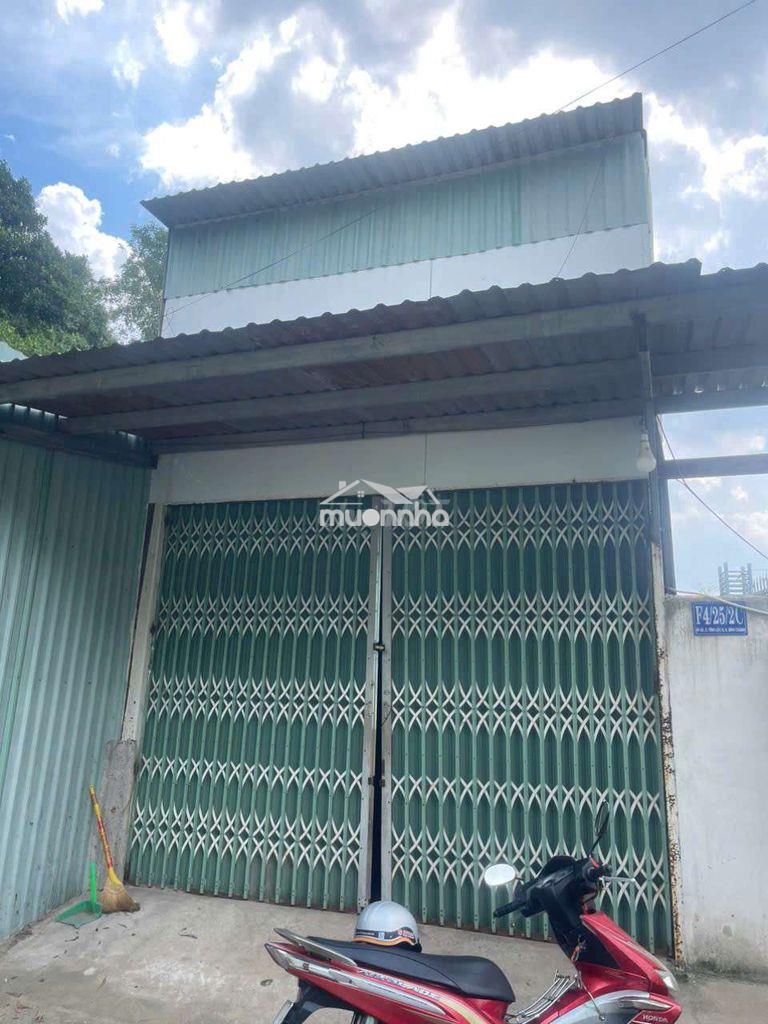Nhà thuê có đất trồng rau 4_30 có nhà tôn đường lại hùng cường  vlb.