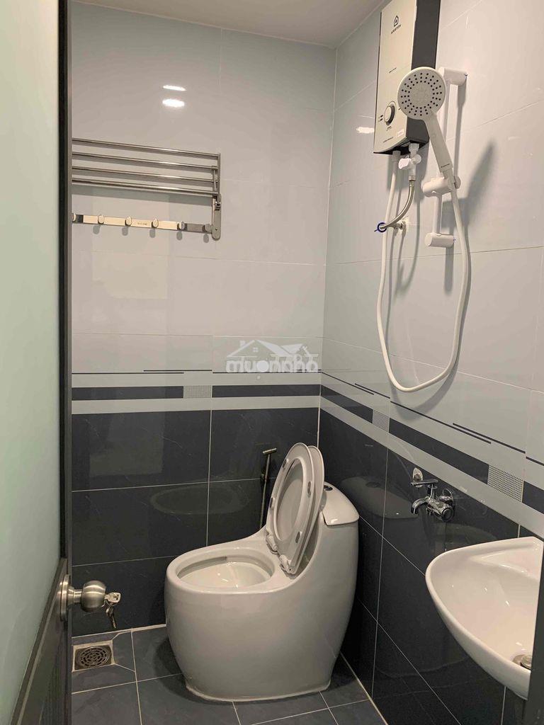 Nhà mới xịn, hẻm xe hơi, 1 trệt 2l sân thượng 3p. ngủ, n.thất mới ok - Ảnh 4