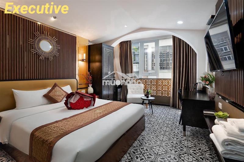 Bán nhà 176 lý tự trọng , p.bến thành , quận 1