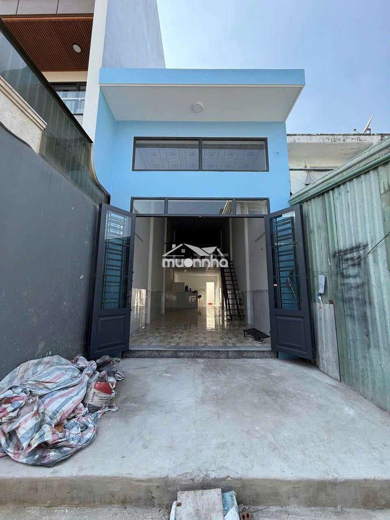 Nhà 4x20 trệt lầu có bếp, phòng ngủ gần aeon tân phú 