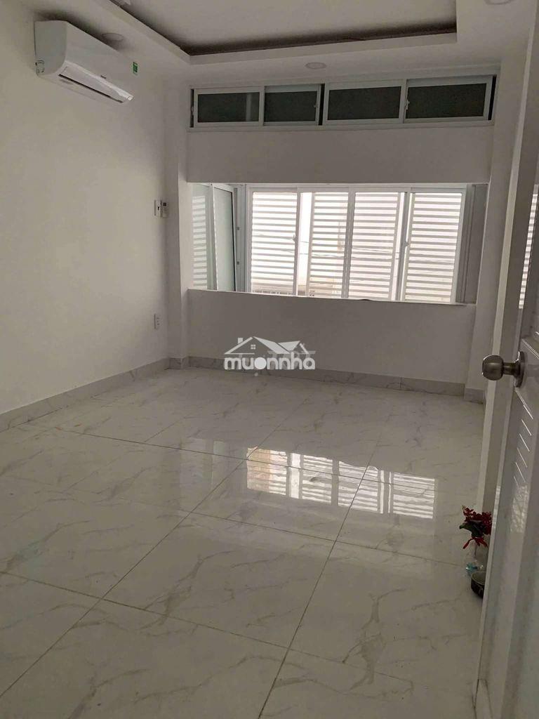 Nhà 2 phòng máy lạnh nguyễn chí thanh - Ảnh 2