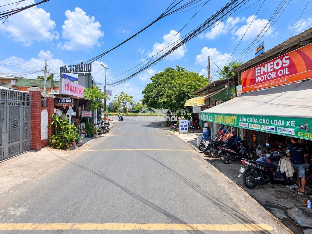 Nhà cấp 4 hẻm xe hơi 76m2 ngang 4,5m cần bán gấp trả bank - Ảnh 3