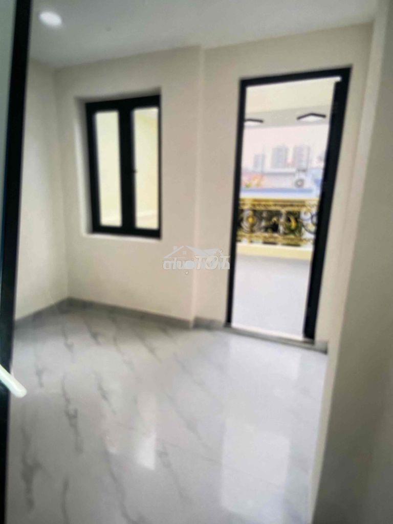 Hẻm 3m cách mặt tiền 10m đuờng cao thắng q 3, ngang 3,4x13m 4 tầng - 2