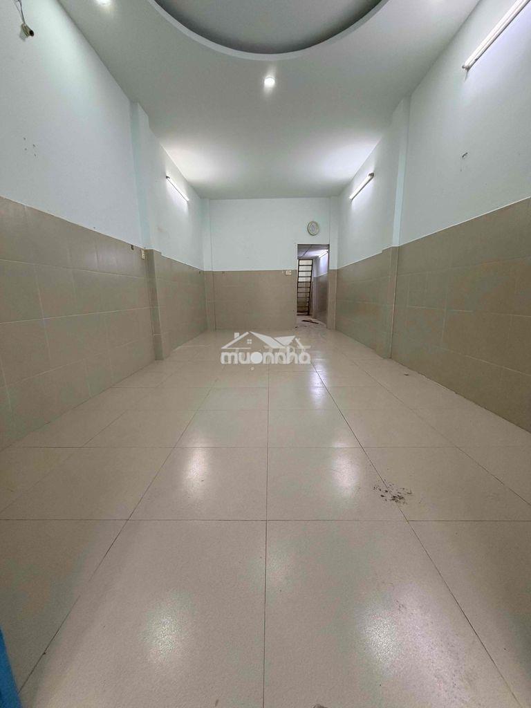 Cho thuê nhà nguyên căn hẻm xe hơi thông - Ảnh 2