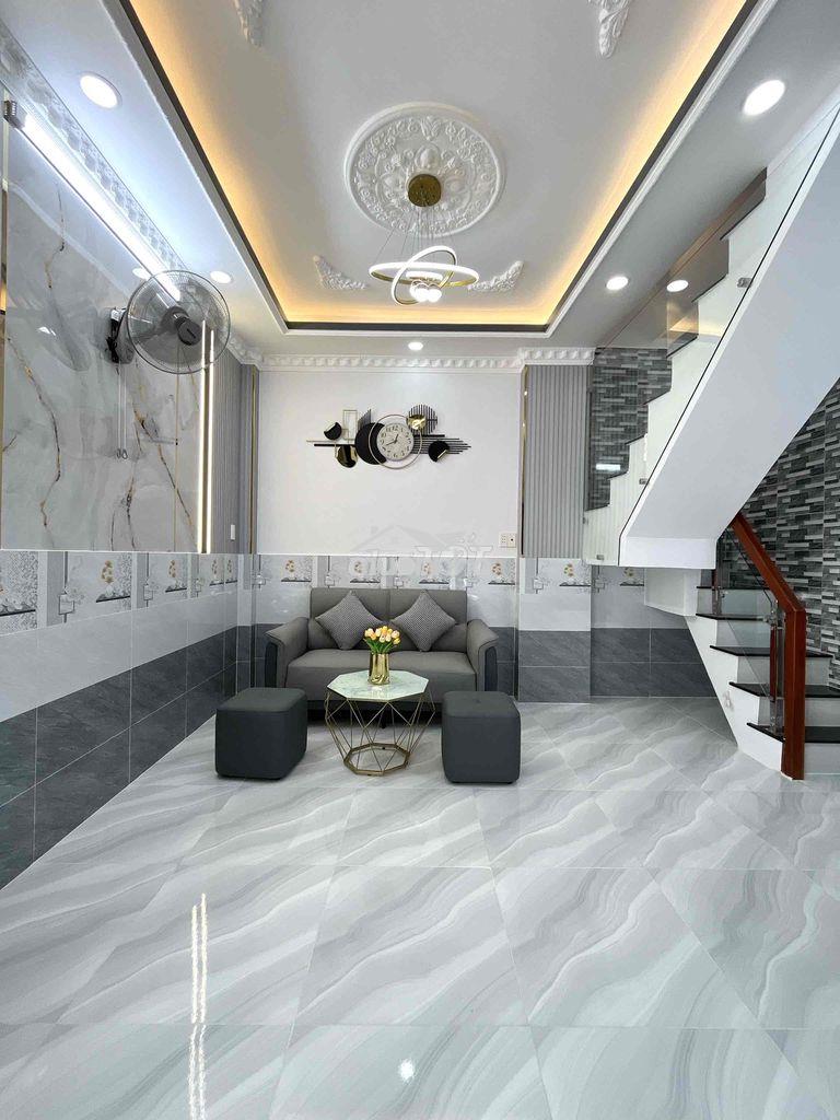 Bán nhà ngang lớn 4,5m 2tầng 2pn hẻm 2174 huỳnh tấn phát giá 1,46tỷ