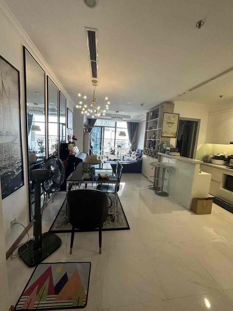 Cần bán căn hộ 2 pn vinhomes central park view đẹp - 4