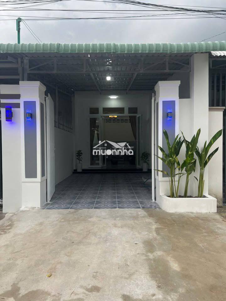 Bán gấp nhà 1 xẹt lê thị sắc, củ chi, 120m2, 850tr, shr