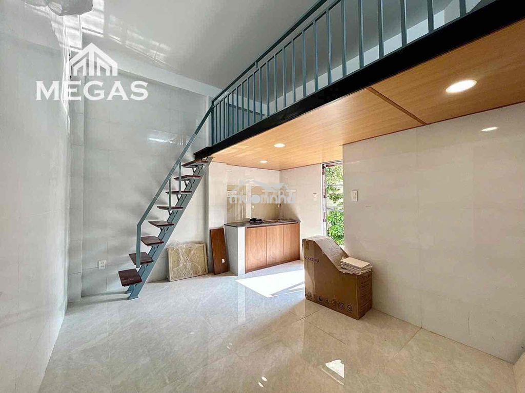 Duplex ngay cách mạng tháng 8 - bancol thoáng - full nội thất - rộng - Ảnh 2
