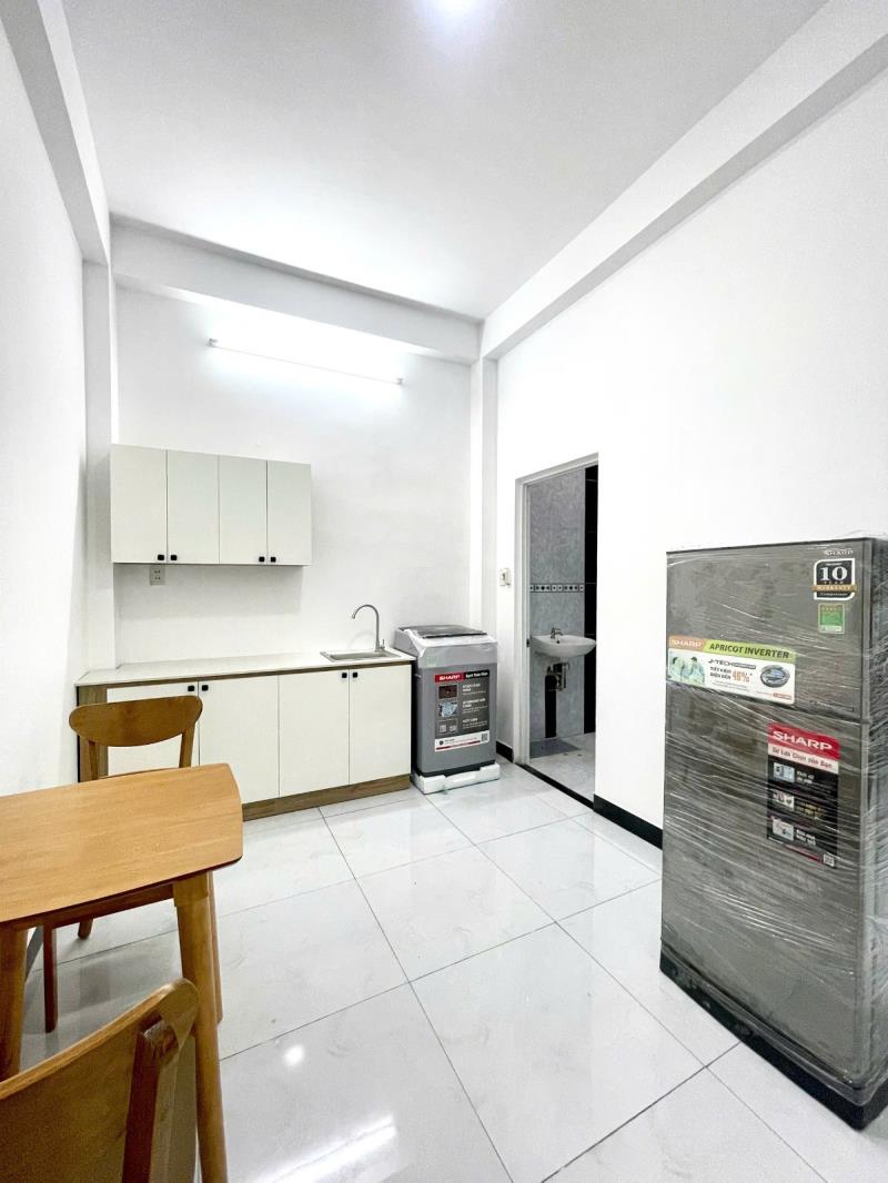Cho thuê căn hộ 1 phòng ngủ tách bếp tại đường 3 tháng 2 - Ảnh 2