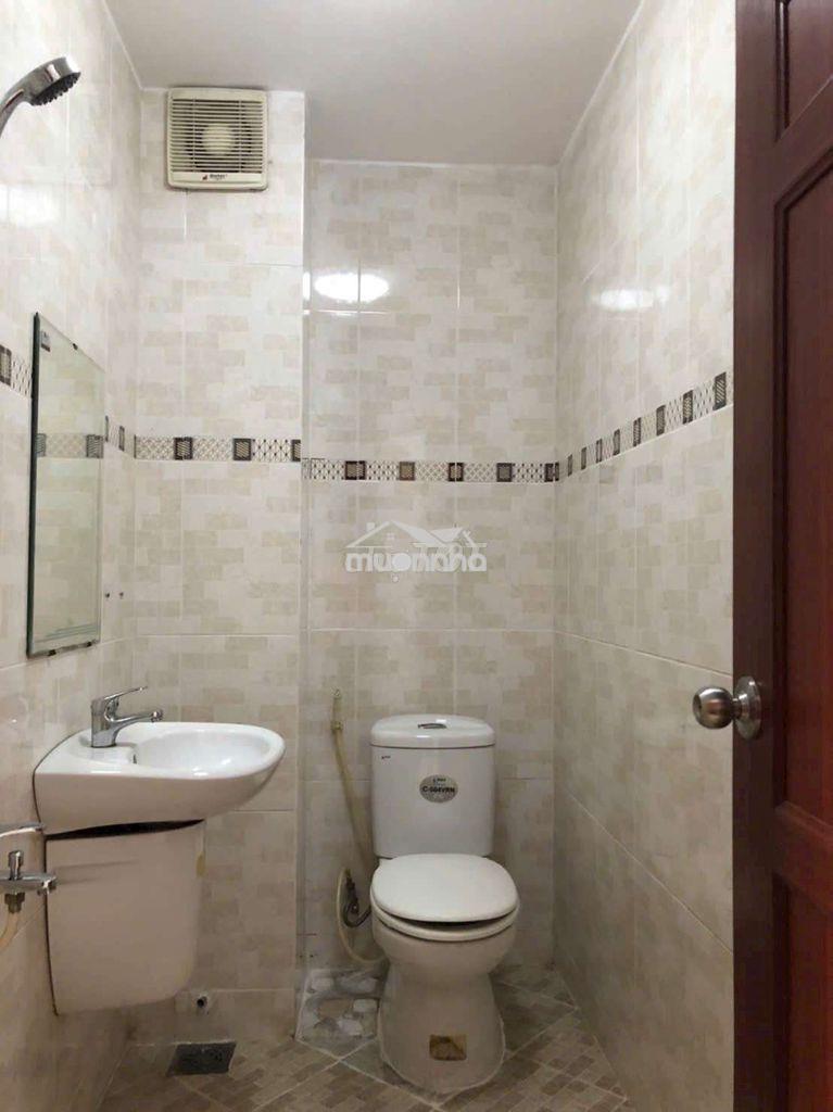 Cho thuê nhà 2 lầu, 4pn, 4wc, hẻm 6m hương lộ 2 . gần bốn xã - Ảnh 4