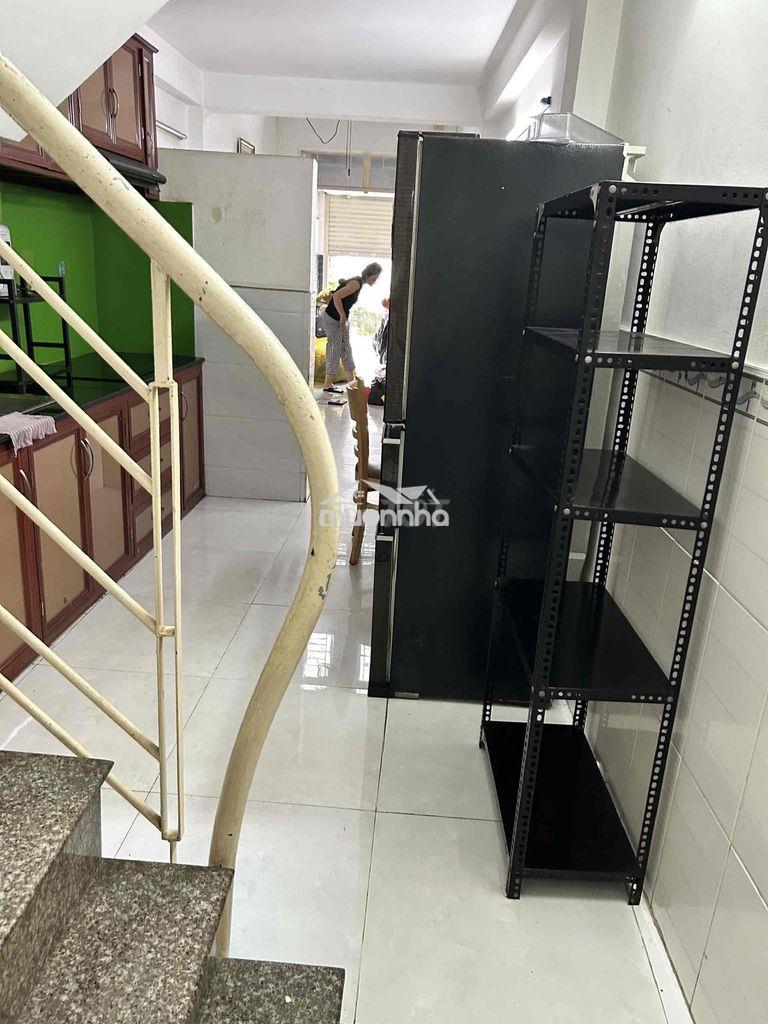 Nhà 3 phòng ngủ 2,5x16 cách mạng tháng 8. hẻm xe hơi - Ảnh 4